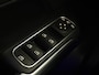 Mercedes-Benz B-klasse 200 Business Solution AMG | Half Leder/Alcantara | Stoelverwarming | Sfeerverlichting | Camera | Navigatie