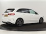 Mercedes-Benz B-klasse 200 Business Solution AMG | Half Leder/Alcantara | Stoelverwarming | Sfeerverlichting | Camera | Navigatie