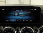 Mercedes-Benz B-klasse 200 Business Solution AMG | Half Leder/Alcantara | Stoelverwarming | Sfeerverlichting | Camera | Navigatie