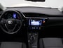 Toyota Auris 1.8 Hybrid Energy Plus Automaat / Afneembare Trekhaak / Cruise Control / Climate Control / Achteruitrijcamera / Grootlicht Assistent / Onderhoudshistorie Bekend /