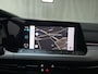 Volkswagen Golf 1.5 eTSI 150pk DSG Highline Virtual Cockpit Stoelverwarming Navigatie Alcantara
