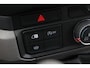 Volkswagen Crafter 35 2.0 TDI L4H3 RWD / 170pk Highline / 3500 kilo trekgew. / 1ste eigenaar / Rijklaarprijs!