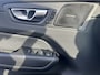 Volvo XC60 B5 Ultimate Dark | Luchtvering | Panorama dak | Harman Kardon | Adaptieve cruise |