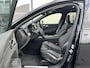 Volvo XC60 B5 Ultimate Dark | Luchtvering | Panorama dak | Harman Kardon | Adaptieve cruise |