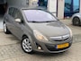 Opel Corsa 1.4-16V Cosmo/AUTOMAAT/ nap/ dealeronderhouden/ 1jaar apk/ airco/ navi/ EL-ramen/ volle opties