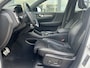 Volvo XC40 1.5 T5 Recharge 262 pk R-Design Navigatie Panoramadak Pilot Asist  ACC 360 Camera Harman Kardon Elek Stoel Dab Stoel + Stuur verwarming Extra Getint Glas Wit Metallic ! Plug In Hybride