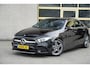 Mercedes-Benz A-klasse 180 Automaat! AMG BJ2020 Lmv 18" | Led V+A | Navi | Achteruitrijcamera | App-Connect | Virtual cockpit | Climate control | Cruise control | Verwarmde voorstoelen | Sportstoelen | Sportstuur | Zwarte hemel | Getint glas