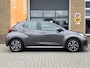 Toyota Yaris 1.5 HYBRID DYNAMIC CAMERA/LED/CARPLAY/ACC-CRUISE/NL-AUTO/1 EIG.
