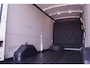 Ford Transit 2.0 TDCI 170 pk Automaat L3H2 Trend Airco,Trekhaak Camera, Laadruimte Pakket, PDC V+A, 3-Zits