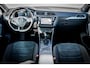 Volkswagen Tiguan 2.0 TDi Automaat Highline I Org. Trehkaak I Virtual Cockpit I Camera I 18 inch. LMV
