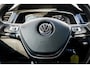 Volkswagen Tiguan 2.0 TDi Automaat Highline I Org. Trehkaak I Virtual Cockpit I Camera I 18 inch. LMV