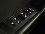 Volkswagen T-Roc 1.5 TSI Sport | Panoramadak | Carplay | Adaptive cruise | Camera | Afneembare Trekhaak | Navigatie | Active Info Display
