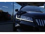Skoda Superb Combi 1.4 TSI iV 218 PK Sportline Business PHEV, Keyless, Uitklapbare Trekhaak, Carplay, Memory, 4 Stoelverwarming