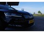 Skoda Superb Combi 1.4 TSI iV 218 PK Sportline Business PHEV, Keyless, Uitklapbare Trekhaak, Carplay, Memory, 4 Stoelverwarming
