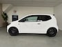 Volkswagen Up! 1.0 take up! BlueMotion Airco, Navigatie