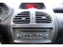 Peugeot 206 2.0-16V RC 177pk Clima/Sportstoelen/Elek.Ramen/C.V./RadioCD/17"LM/APK:19-01-2026