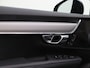 Volvo V90 T6 PLUG-IN HYBRID ULTRA DARK TREKHAAK 20INCH HARMAN KARDON