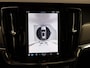 Volvo V90 T6 PLUG-IN HYBRID ULTRA DARK TREKHAAK 20INCH HARMAN KARDON