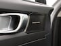 Volvo XC40 T4 AUT(8) MOMENTUM PRO NAVI HARMAN KARDON TREKHAAK BLUETOOTH