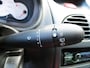 Peugeot 206 1.1 X-line|3 deurs|nieuwe banden,distributieset,accu,koppeling en remcilinders achter zijn allemaal nieuw