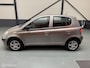 Toyota Yaris 1.3 VVT-i 5-deurs Airco|LM-velgen|Trekh