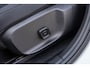 Volvo EX30 Cross Country Twin Motor Performance Ultra | Google | Longe Range | 4x4 | Adaptieve Cruise | Stoel-/Stuurverwarming | Keyless | 360 Camera | Panoramadak | Elektr. Stoelen | Harman Kardon Audio | Elek. Achterklep | Getint Glas