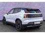 Volvo EX30 Cross Country Twin Motor Performance Ultra | Google | Longe Range | 4x4 | Adaptieve Cruise | Stoel-/Stuurverwarming | Keyless | 360 Camera | Panoramadak | Elektr. Stoelen | Harman Kardon Audio | Elek. Achterklep | Getint Glas
