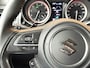 Suzuki Swift 1.2 Style Smart Hybrid | Apple Carplay | Android Auto | Camera | Lane Assist | Dodehoeksensor | Navigatie | Stoelverwarming | Afneembare Trekhaak | 16" Lichtmetaal | DAB |