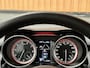 Suzuki Swift 1.2 Style Smart Hybrid | Apple Carplay | Android Auto | Camera | Lane Assist | Dodehoeksensor | Navigatie | Stoelverwarming | Afneembare Trekhaak | 16" Lichtmetaal | DAB |