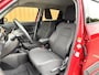 Suzuki Swift 1.2 Style Smart Hybrid | Apple Carplay | Android Auto | Camera | Lane Assist | Dodehoeksensor | Navigatie | Stoelverwarming | Afneembare Trekhaak | 16" Lichtmetaal | DAB |