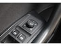 Volkswagen T-Roc 1.5 Life Business TSI 150pk | Virtual | Carplay | Climate | Adaptive | Lane Assist | LED