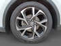 Toyota C-HR 1.8 Hybrid Style | Trekhaak | Navigatie | LM wielen |