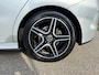 Mercedes-Benz B-klasse 200 Business Solution AMG / Automaat / Panorama dak / Camera / Navigatie / Elektrische stoelen + verwarming