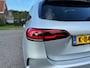 Mercedes-Benz B-klasse 200 Business Solution AMG / Automaat / Panorama dak / Camera / Navigatie / Elektrische stoelen + verwarming