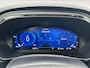 Ford Focus 1.0 EcoBoost Hybrid ST Line X | Navigatie | Apple carplay & Android auto | Parkeersensoren voor en achter | Achteruitrijcamera | Draadloos opladen | Cruise control | Keyless entry | 18" lichtmetalen velgen |