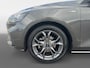 Ford Focus 1.0 EcoBoost ST Line Business | Navigatie | Apple carplay & Android auto | Parkeersensoren voor en achter | Keyless entry | 17" lichtmetalen velgen |
