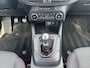 Ford Focus Wagon 1.0 EcoBoost Hybrid ST-Line | Dealer Onderhouden | Elektrisch bedienbare Trekhaak | Apple Carplay & Android Auto | Head up Display | Winter Pack | Achteruitrij Camera | Parkeersensoren Voor en Achter | Cruise Control