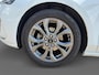 Ford Focus Wagon 1.0 EcoBoost Hybrid ST Line | Zeer nette auto | Navigatie | Apple carplay & Android auto | Winter pack | Parkeersensoren voor en achter | Cruise control | DAB | Bluetooth | Privacy glas |