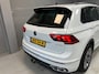 Volkswagen Tiguan R-Line Business+ 1.4 TSI eHybrid 245pk | Camera| Trekhaak | 2x R-Line | iQ-light |