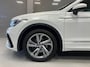 Volkswagen Tiguan R-Line Business+ 1.4 TSI eHybrid 245pk | Camera| Trekhaak | 2x R-Line | iQ-light |