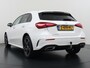 Mercedes-Benz A-klasse 250 e AMG Line | Trekhaak Wegklapbaar | Sfeerverlichting | Klasse 3 Alarm | Verwarmd Stuurwiel | Augmented reality | DAB+ Radio