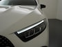 Mercedes-Benz A-klasse 250 e AMG Line | Trekhaak Wegklapbaar | Sfeerverlichting | Klasse 3 Alarm | Verwarmd Stuurwiel | Augmented reality | DAB+ Radio