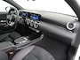 Mercedes-Benz A-klasse 250 e AMG Line | Trekhaak Wegklapbaar | Sfeerverlichting | Klasse 3 Alarm | Verwarmd Stuurwiel | Augmented reality | DAB+ Radio