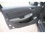 Renault Clio 140PK-HYBRID-BUSINESS-22DKM-NAVI-AIRCO-TREKHAAK-
