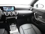 Mercedes-Benz A-klasse 250 e Luxury Line | Trekhaak Wegklapbaar | Sfeerverlichting | Smartphone Integratie | Keyless Entry | Winterpakket | Klasse 3 Alarm |