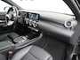Mercedes-Benz A-klasse 250 e Luxury Line | Trekhaak Wegklapbaar | Sfeerverlichting | Smartphone Integratie | Keyless Entry | Winterpakket | Klasse 3 Alarm |