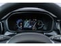 Volvo V60 T6 Recharge AWD Ultra Dark | Styling Kit | Sport Pack | Sportstoelen | Head-Up Display | Schuif-/Kanteldak | Getint Glas | Dodehoekdetectie | Harman Kardon Audio | Stuur-/Stoelverwarming Voor + Achter | Elek. Achterklep | 20" LM | | Google | Longe Range