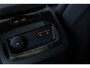 Volvo V60 T6 Recharge AWD Ultra Dark | Styling Kit | Sport Pack | Sportstoelen | Head-Up Display | Schuif-/Kanteldak | Getint Glas | Dodehoekdetectie | Harman Kardon Audio | Stuur-/Stoelverwarming Voor + Achter | Elek. Achterklep | 20" LM | | Google | Longe Range