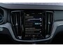 Volvo V60 T6 Recharge AWD Ultra Dark | Styling Kit | Sport Pack | Sportstoelen | Head-Up Display | Schuif-/Kanteldak | Getint Glas | Dodehoekdetectie | Harman Kardon Audio | Stuur-/Stoelverwarming Voor + Achter | Elek. Achterklep | 20" LM | | Google | Longe Range