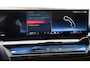 BMW i5 Touring (g61) M60 601pk xDrive Automaat I Individual I Panoramadak I Bowers & Wilkins I HUD I 21 Inch I M Sportpakket Pro I Elek. Wegkl. Trekhaak I LED I